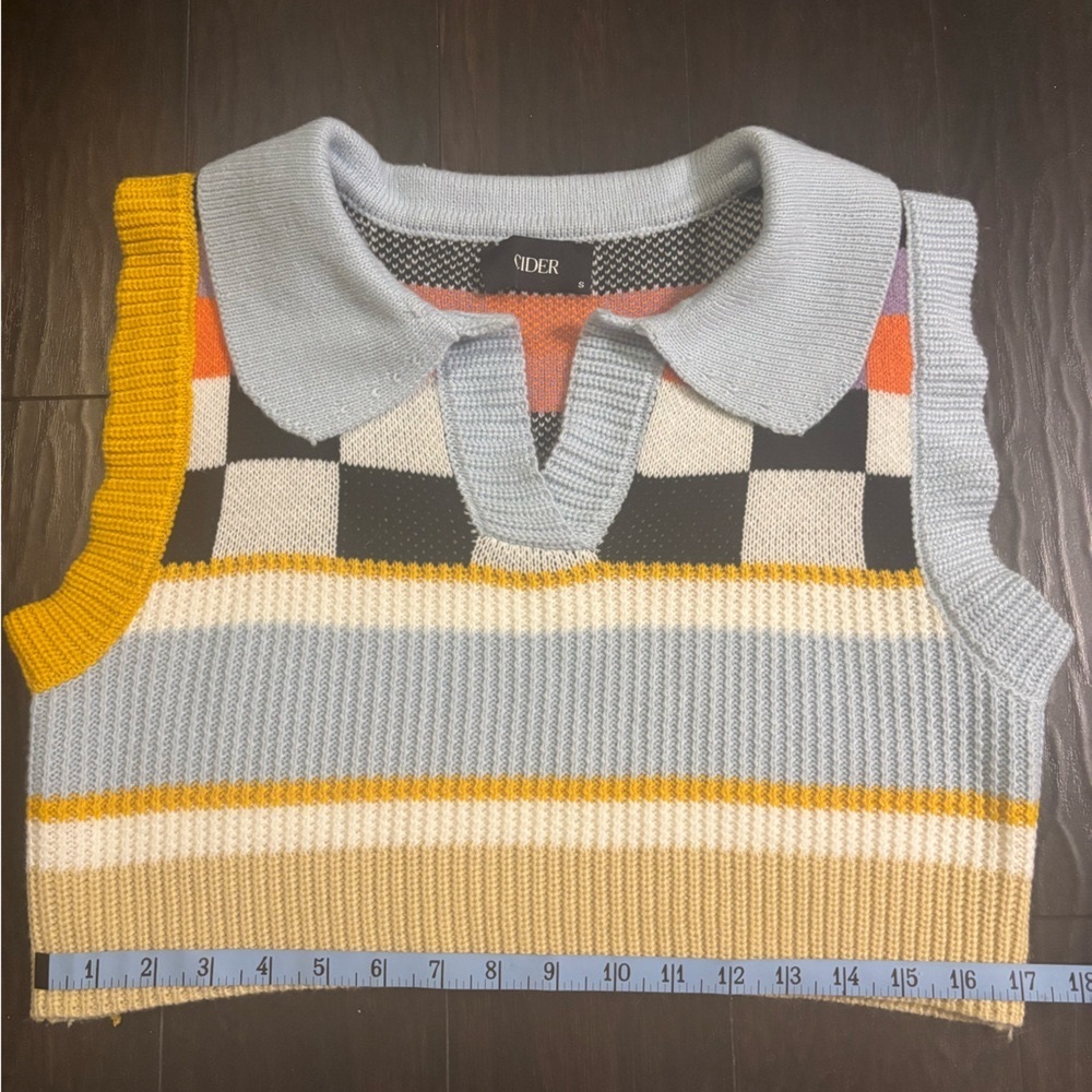 Cider women’s cropped multi-colored sweater